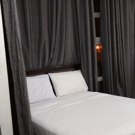 The Hb Hotel Шах Алам Екстериор снимка