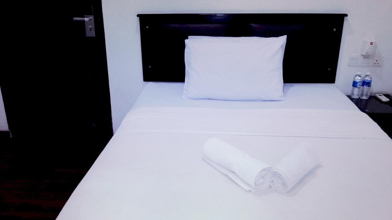 The Hb Hotel Шах Алам Екстериор снимка